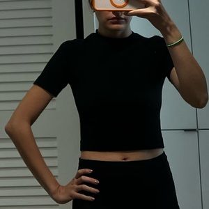 Black Everlane ribbed crop top